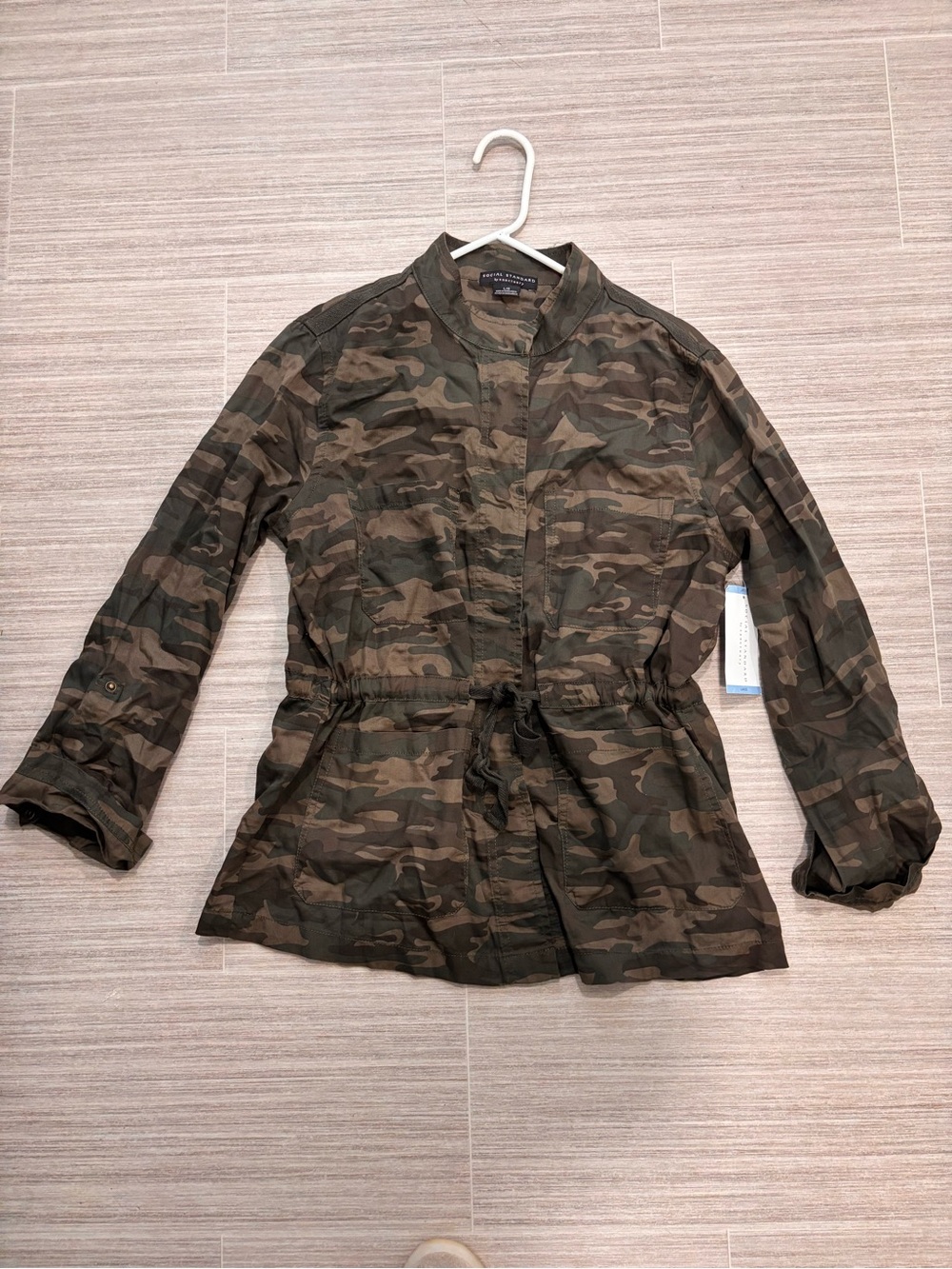 Women’s Camouflage Drawstring Utility Jacket - Green